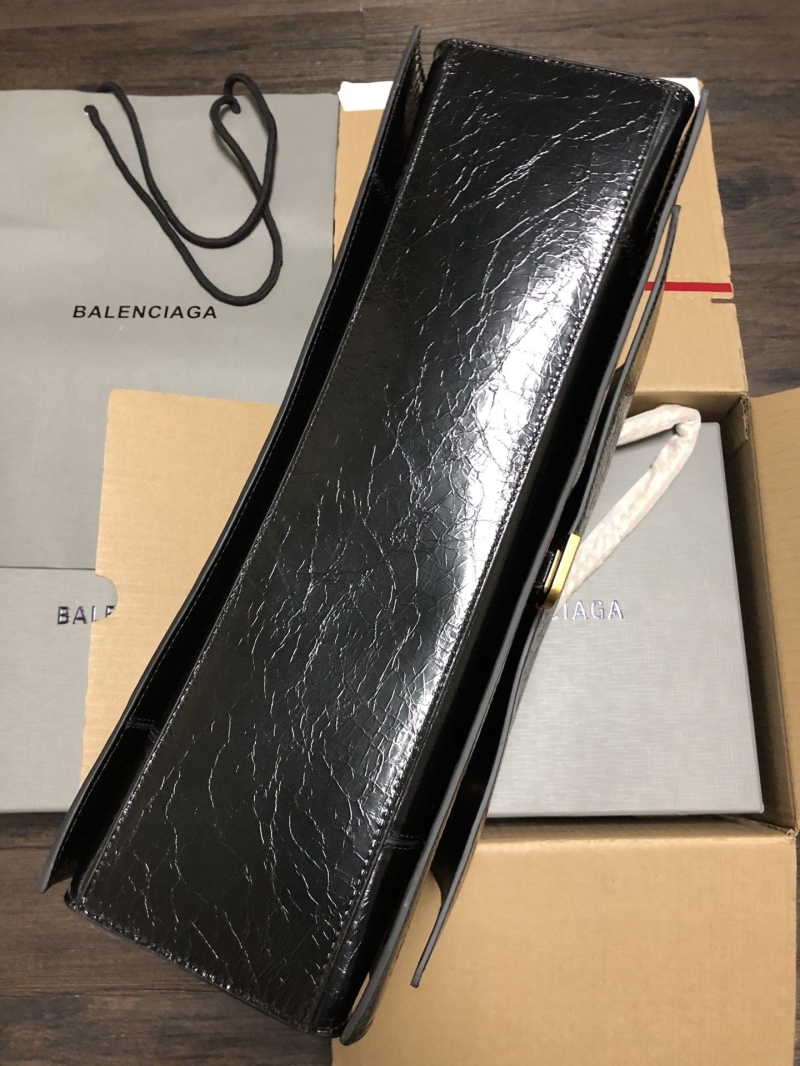 Ba1en*iaga hourglass bags